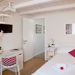 Stylish Apartment Florence