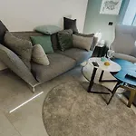 Ee Florence Luxury Apartments