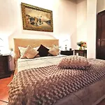 Borgo Ognissanti Central&Charming Location