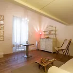 Uffizi Suite B