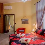 Bellini Florence Apartment
