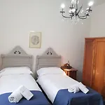 Cozy Family Apartment With Parking Spot