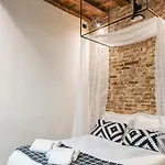 Vigna Vecchia Modern Studio