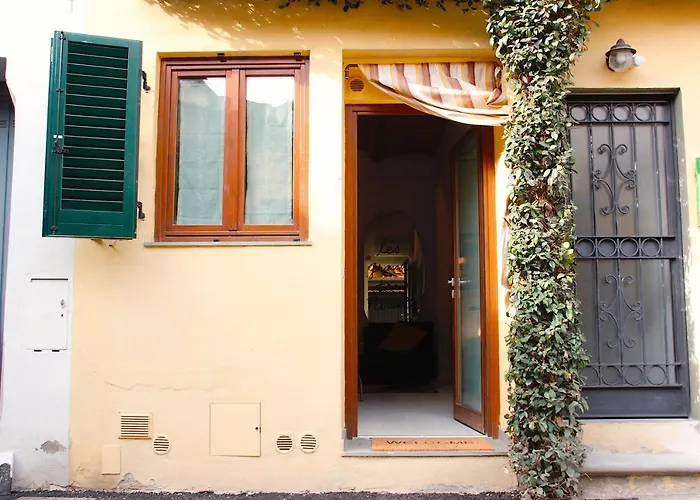 Colorful Pied-A-Terre _ Via Gioberti