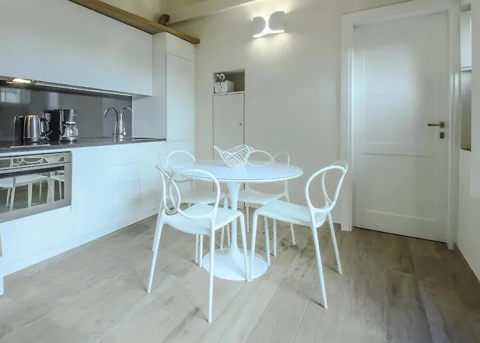Apartments Florence - Dragomanni Apartment With Garden