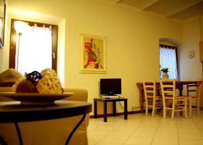 Uffizi Gallery Apartment Florence