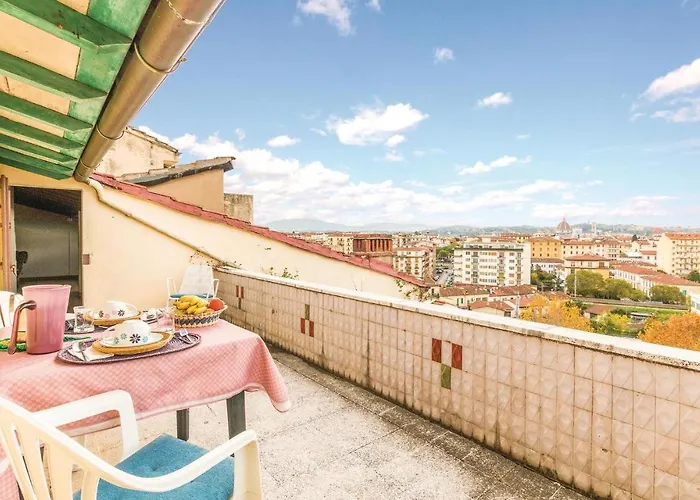Amazing Apartment In Firenze -Fi- With Wifi