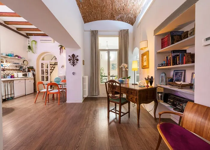 Florence Hideaway By Mmega