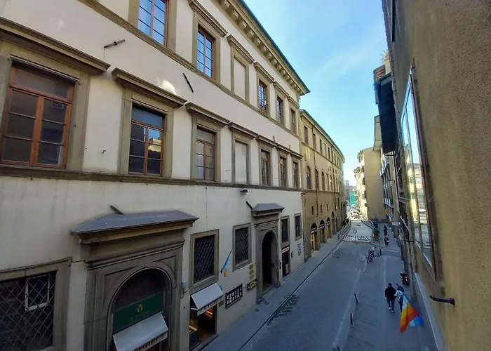 Guicciardini Second Floor