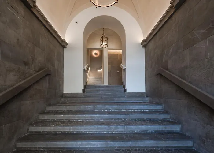 Apartments Florence- Palazzo Signoria Luxury Apartments 2-David