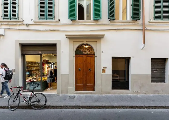 Keys Of Italy - Maytreya - Albero 2 - Train Station Two Bedroom Flat 2Nd Floor