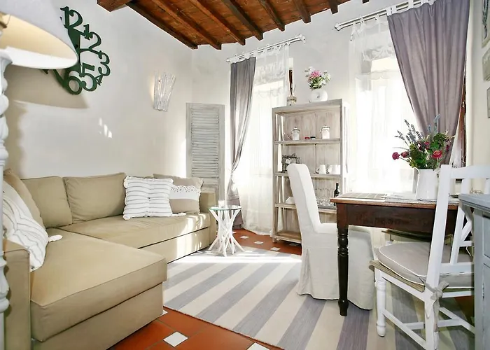 Gina Guest House