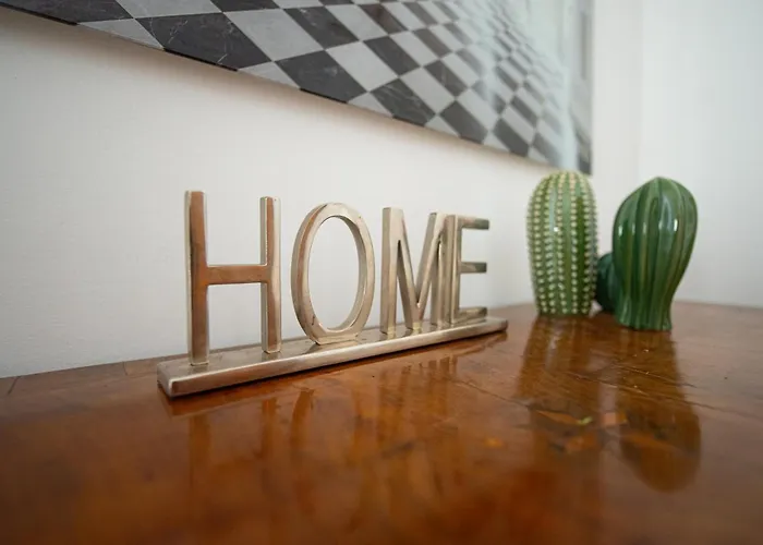 Artisti, Cozy Flat In Florence