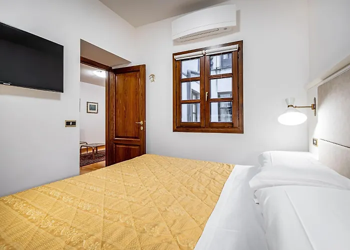 Florence Old Town Apartment