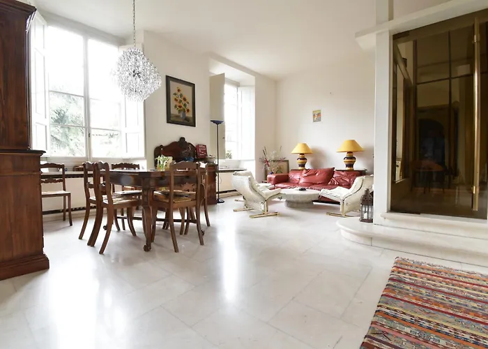 Mamo Florence - Duomo Apartment