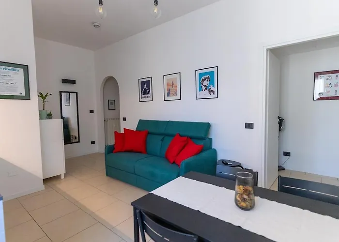 Modern Cosy Apartment Near Florence City Center