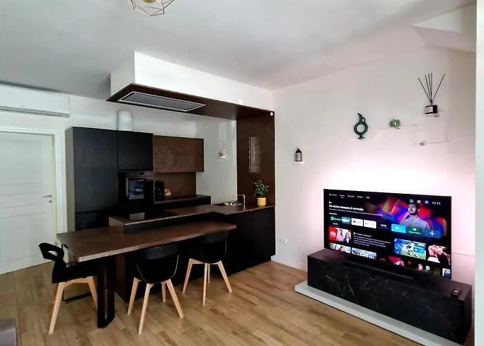 Luigi\'S Apartment - Parcheggio Stazione Tramvia