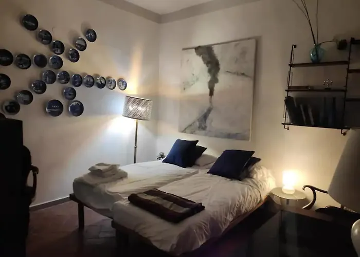 Nice Portion Of Property Apartment Near P Santo Spirito