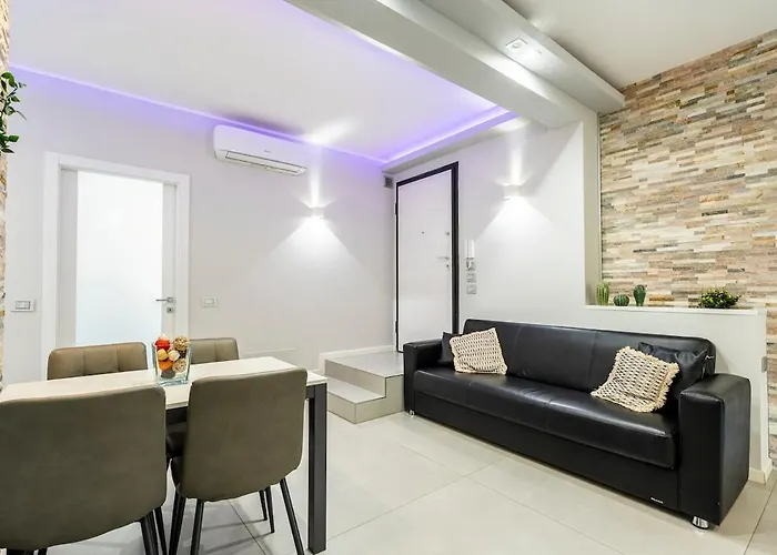 New - 2 Min Metro Batoni - Luxury Apt Con Posto Auto