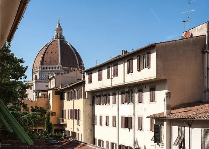 Borgo Albizi Apartment