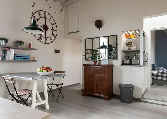 Oricellari Rooftop House