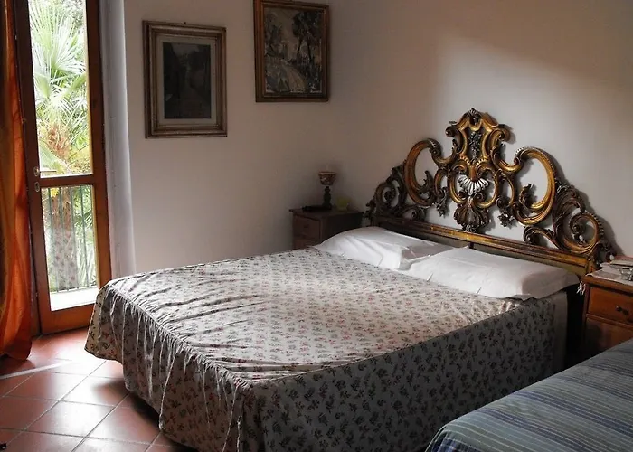 Garden Florence B&B