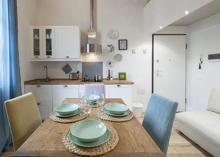 Contemporary Conce 2 Bedrooms Flat