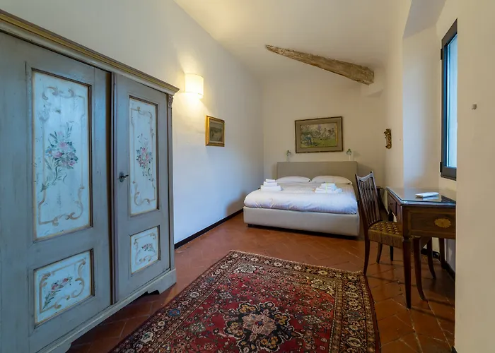 Magnificent Florentine Apartment