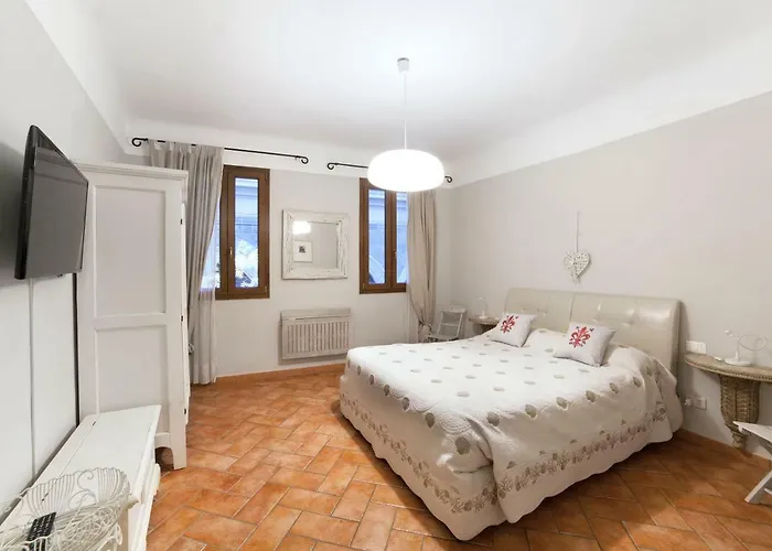 Exclusive Apartment San Lorenzo