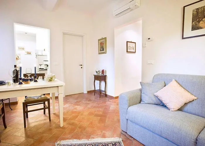 Ellen\'s cozy apartment