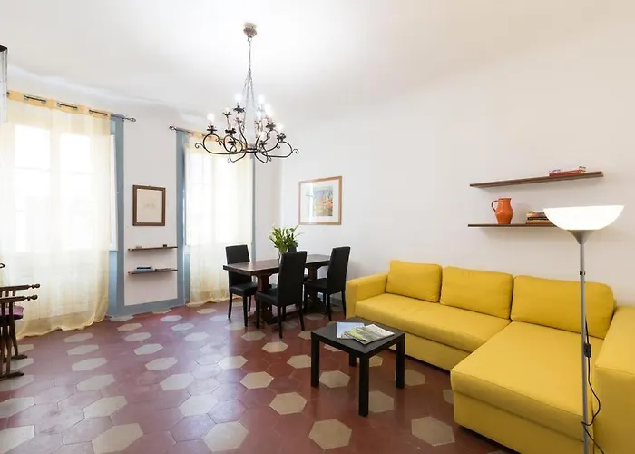 Pilastri Flat