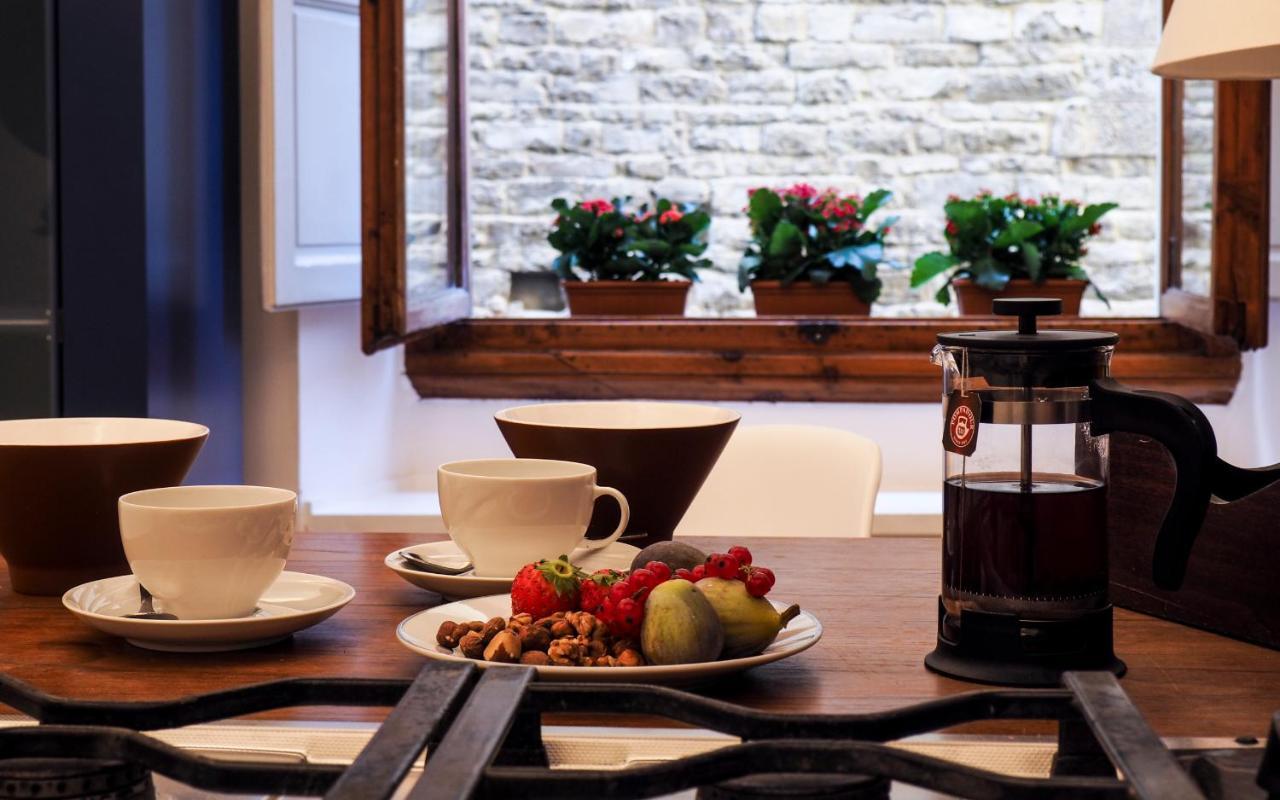 Aqa Palace Guest house Florence