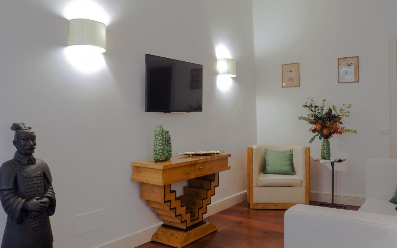 Aqa Palace Guest house 3*