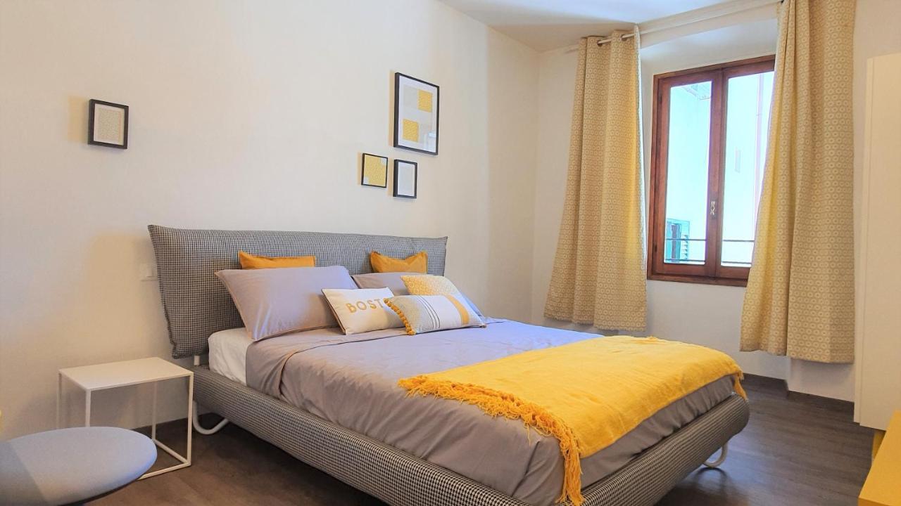 Apartment Elegant Yellow In San Gallo Florence