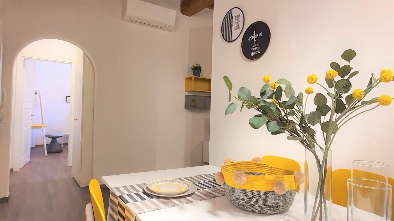 Apartment Elegant Yellow In San Gallo Florence
