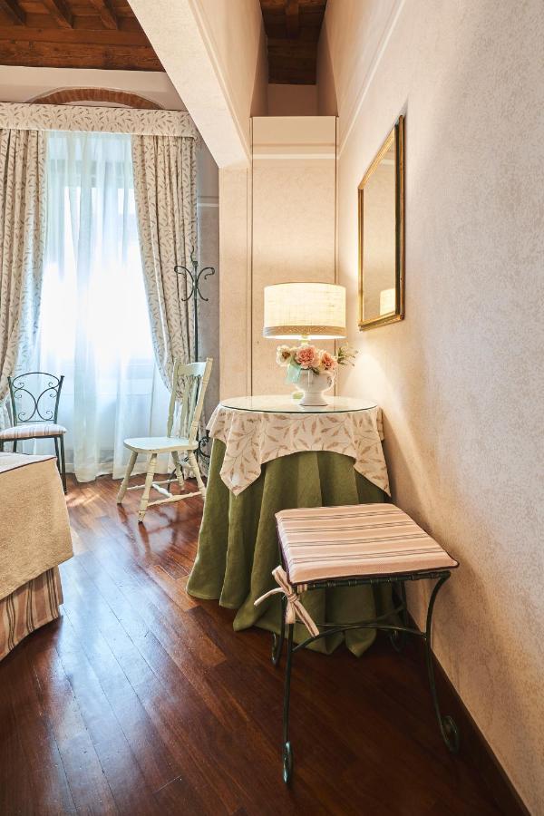 Guest house De' Ciompi 3*