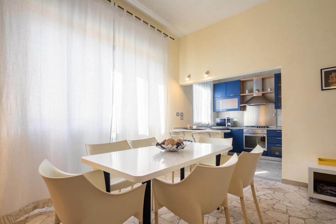 Phoenix Apartment Florence