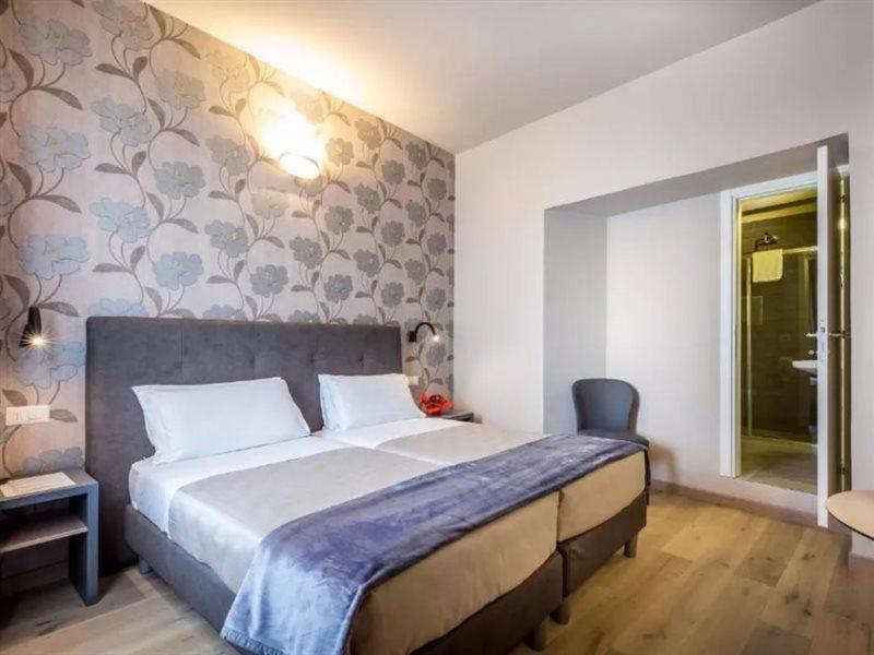 Old Bridge Bed & Breakfast 3*