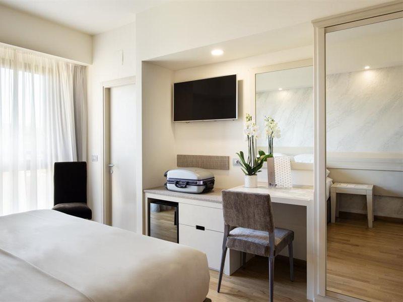 Hotel Grifone - Meetings & 4*