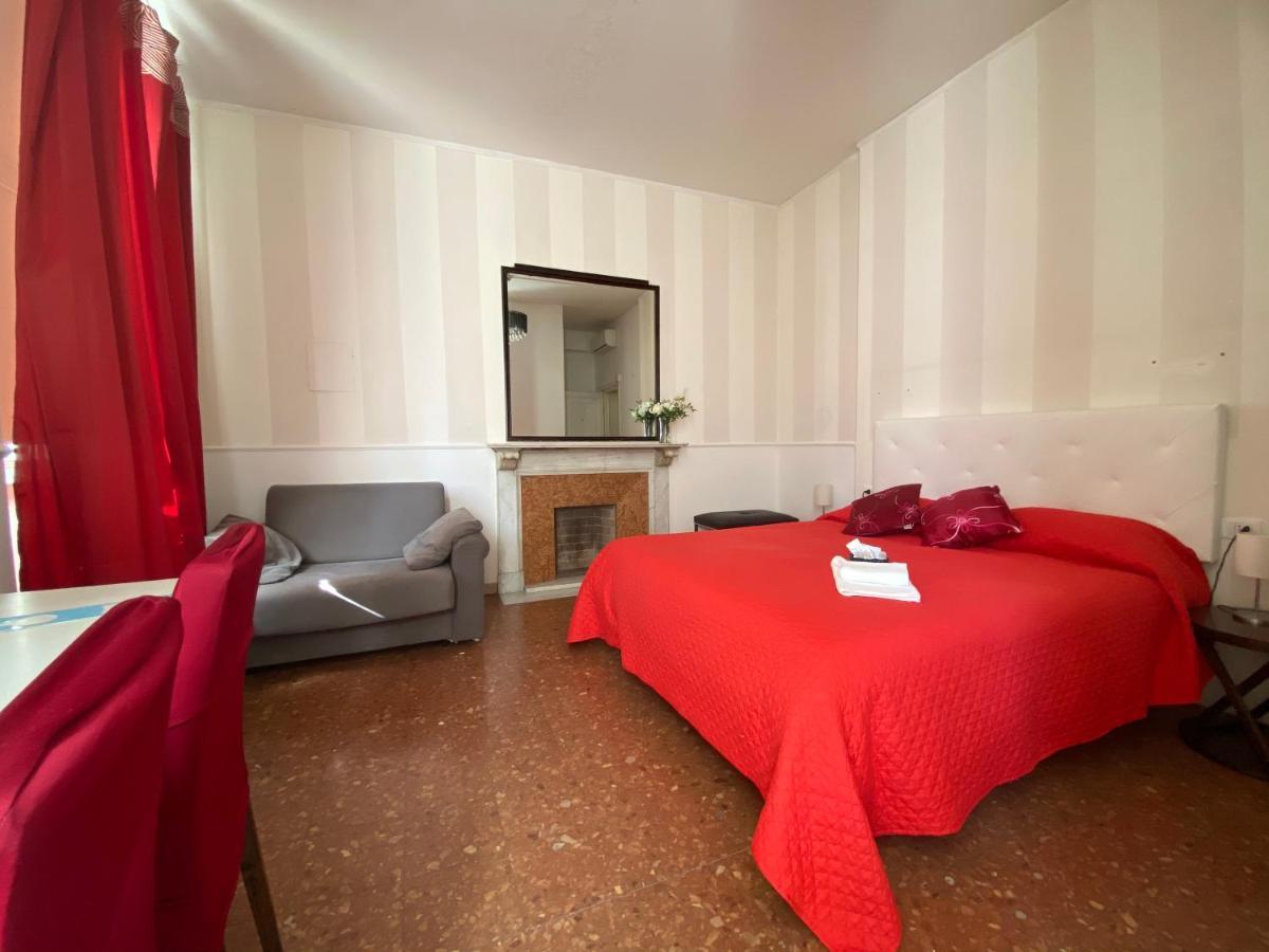 Duomo View Couette-café 2*