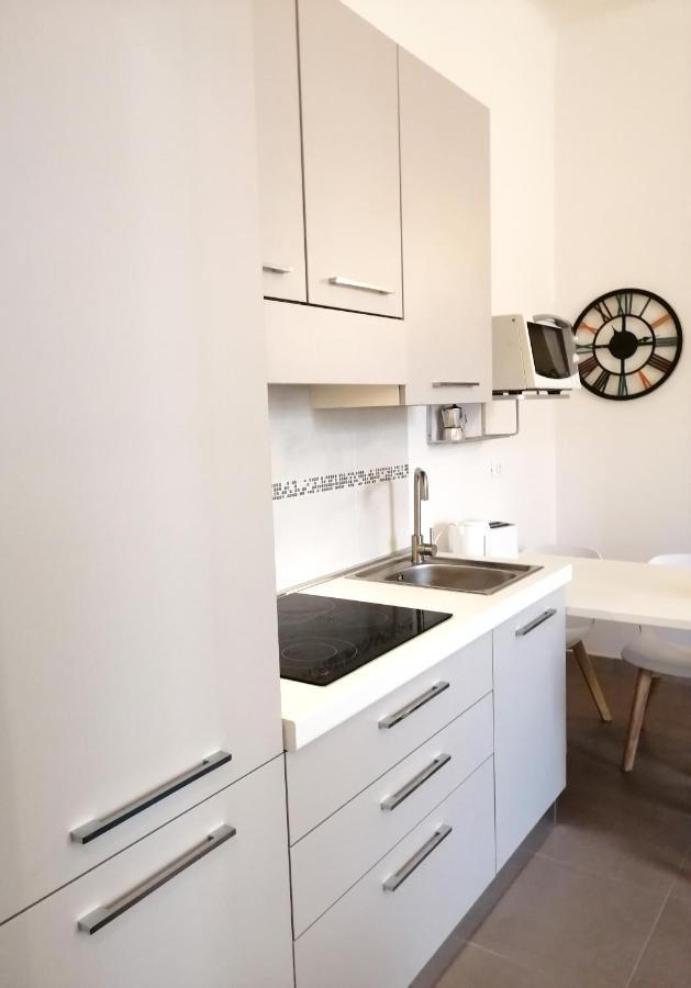Charming & Spacious Florentine Just Two Mins From Tram Stop Appartement Florence