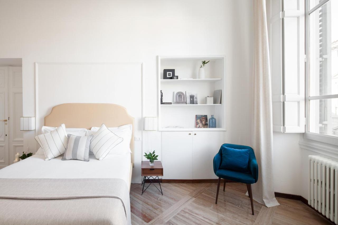 Crispi Guest house 2*