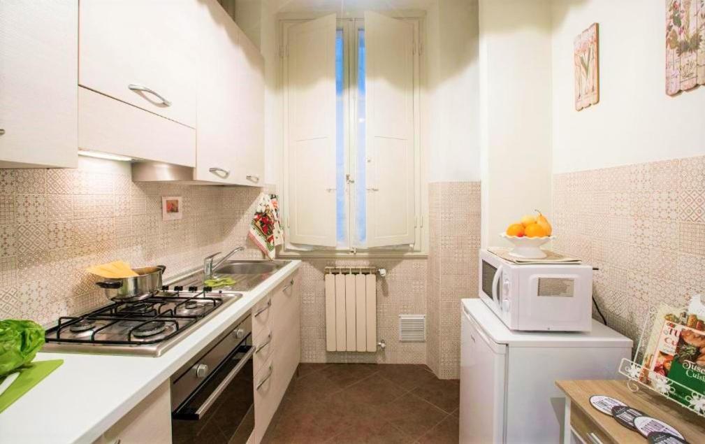 Apartment Charming Cavour Heart Of