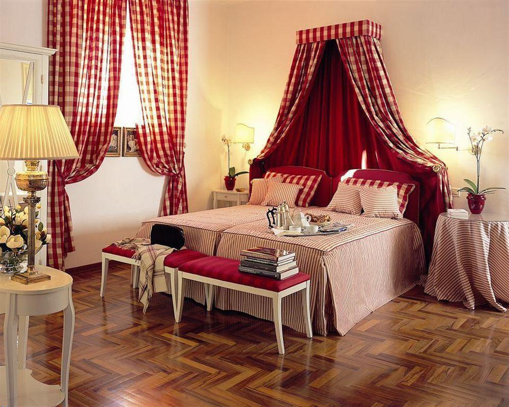 Palazzo Ruspoli Florence