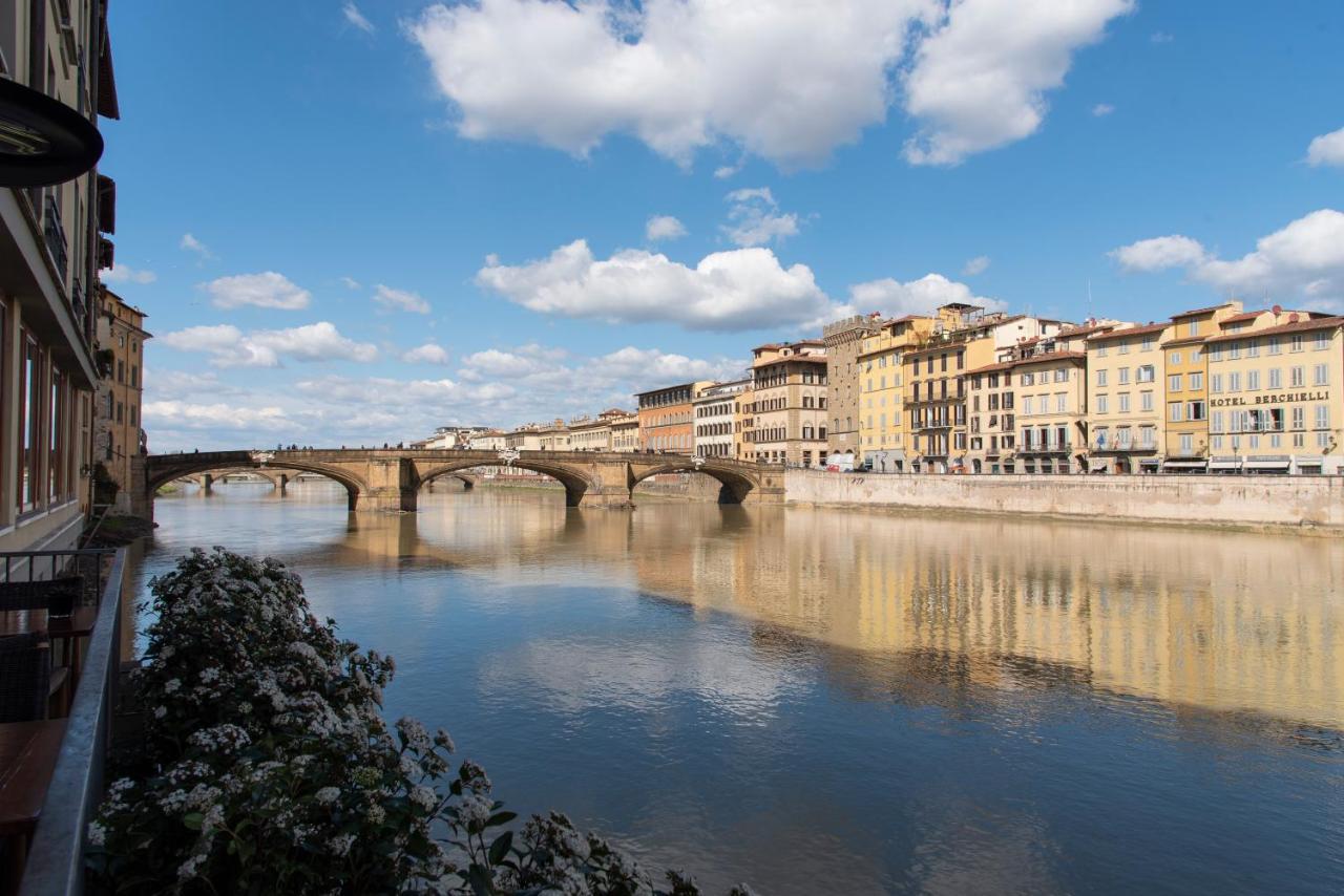 Ponte Vecchio Luxury And Stylish Appartement