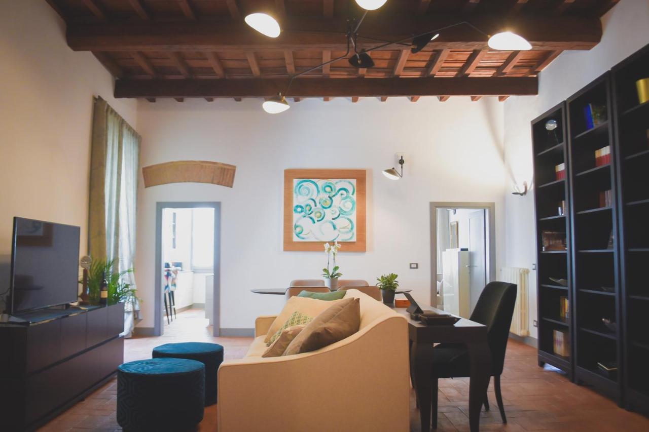 Apartment Del Giglio's Luxury In Piazza Della Signoria Florence