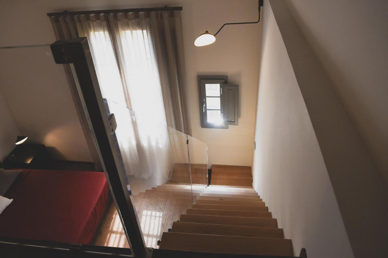 Del Giglio's Luxury In Piazza Della Signoria Apartment