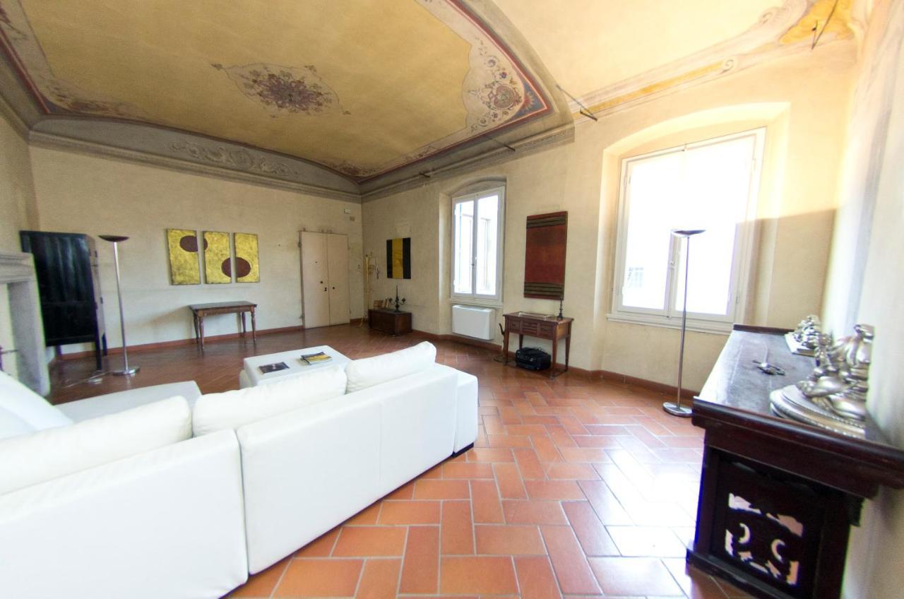 Traviata Storico - Palazzo Tolomei Appartement