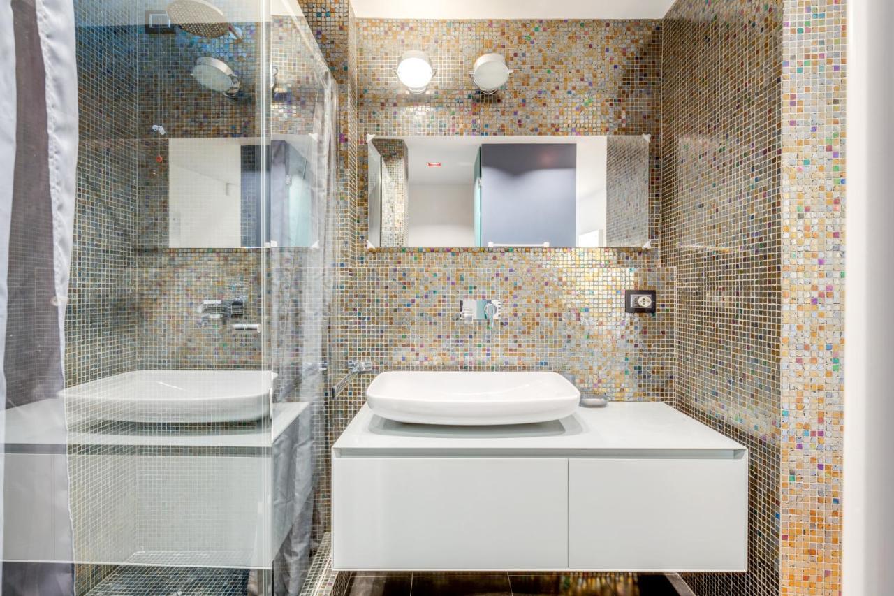 Apartment Piazza Santa Croce Design With Balcony Florence