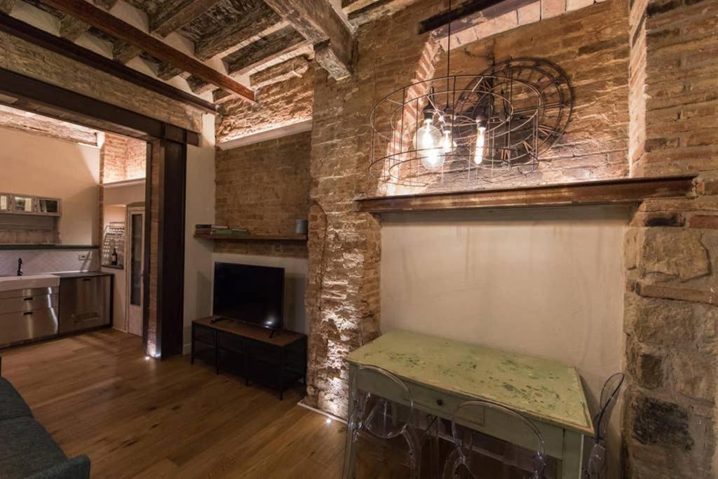 Irene's San Niccolo Apartment *
